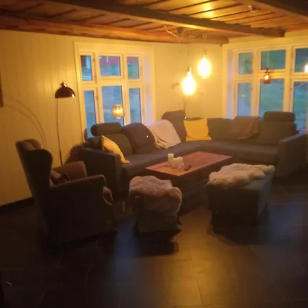 Presterudveien 125 Hébergement de vacances Vikersund